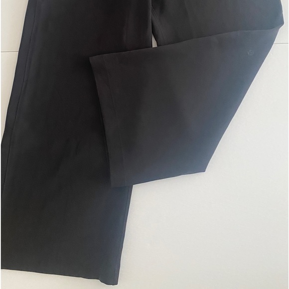 Lululemon On the Fly Wide-Leg 7/8 Pant - Picture 6 of 9